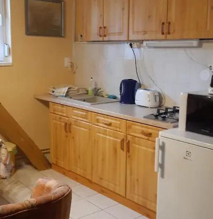 Antal Apartmán *
